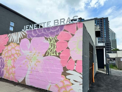 Jenette Bras Dimensional Letters Photo